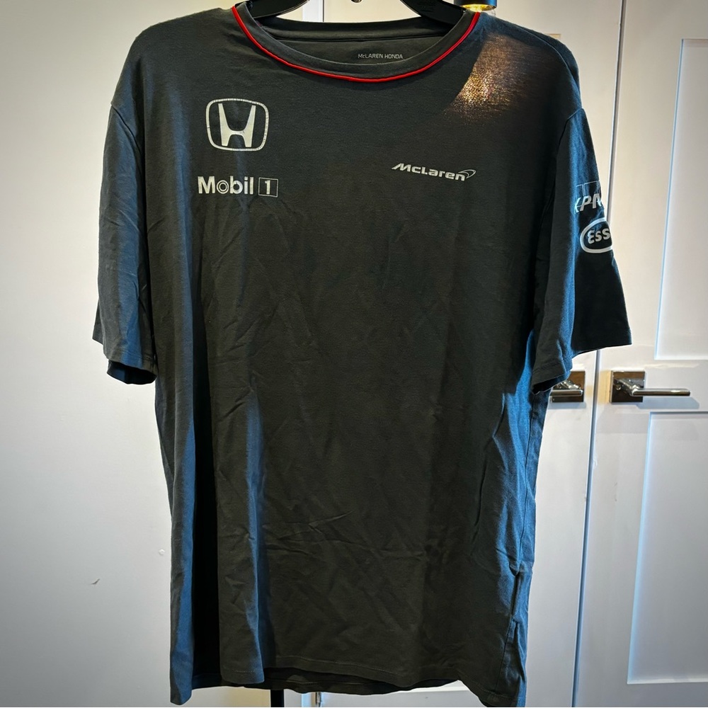 McClaren Honda Formula 1 Racing T-Shirt Gray Size L Cotton Blend Collectible